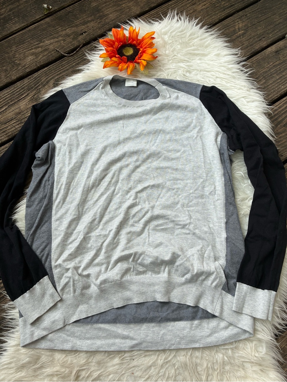 🌺CT PLAGE silk blend lightweight sweater 🌺size 40/ US large 🌺